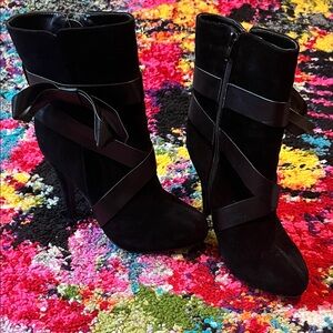 Shoe Dazzle Black Heeled Boots with Ribbon Detail